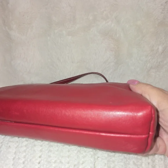 Euc LAUREN Ralph Lauren Red Leather Shoulder Bag - Picture 4 of 5